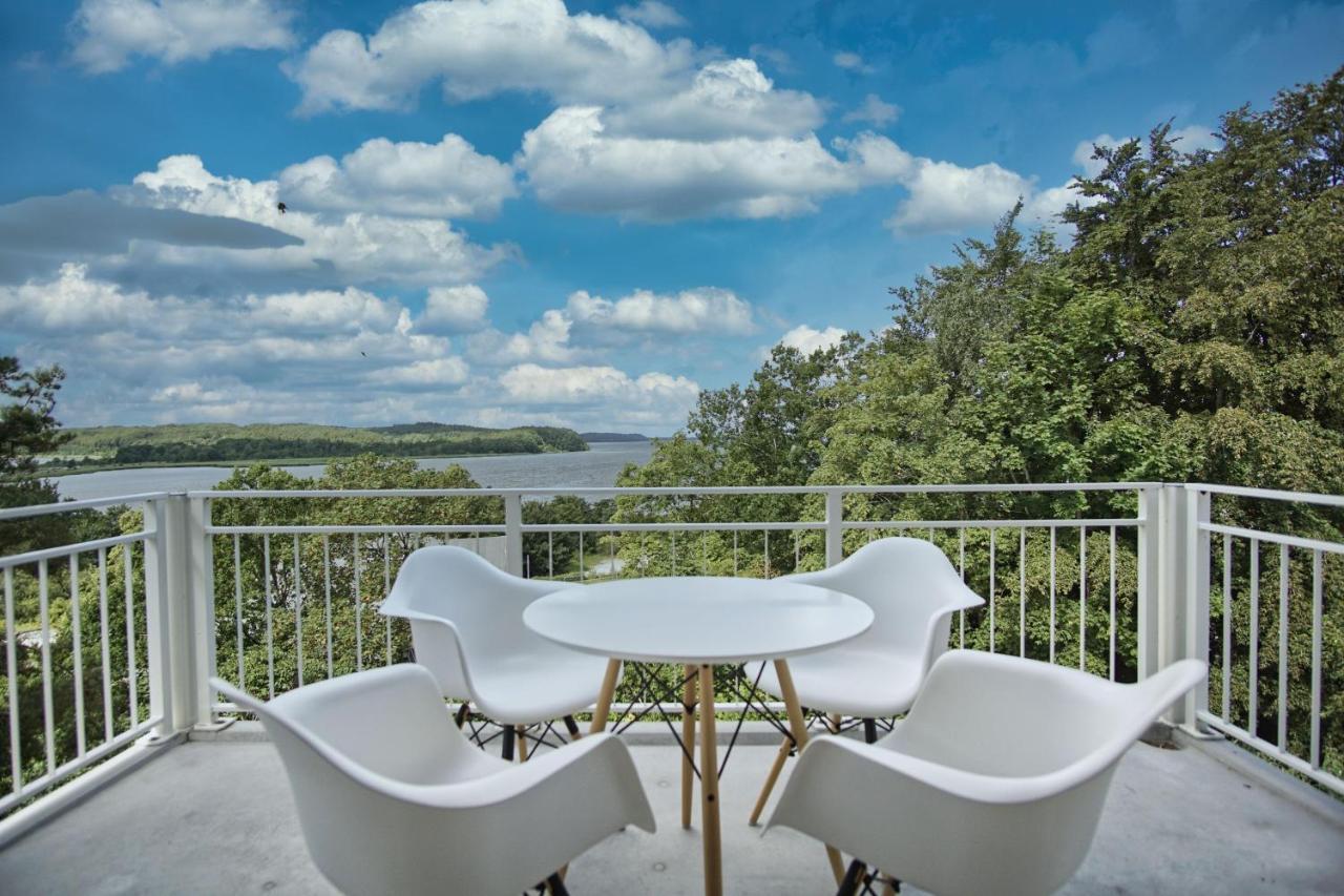 Ferienresidenz Zwei Bodden FeWo Ralswiek 1 5 2 Balkone, Meerblick Lietzow Exterior foto