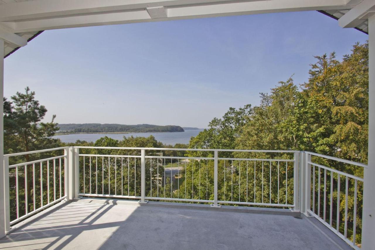 Ferienresidenz Zwei Bodden FeWo Ralswiek 1 5 2 Balkone, Meerblick Lietzow Exterior foto